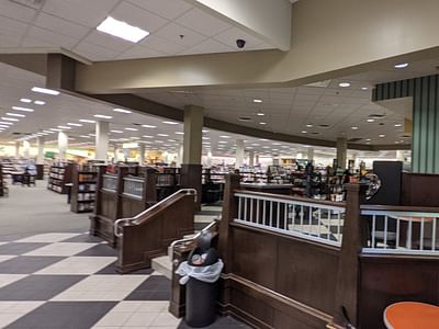 Barnes and Noble Café