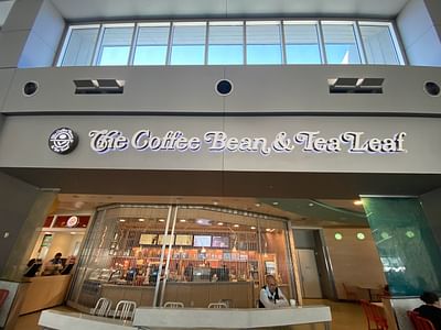 Coffee Bean & Tea Leaf