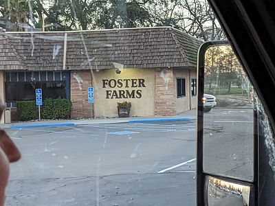 Foster Farms Livingston Cafe