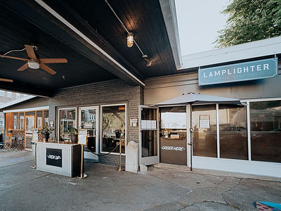 Lamplighter Coffee Roasters - Addison St