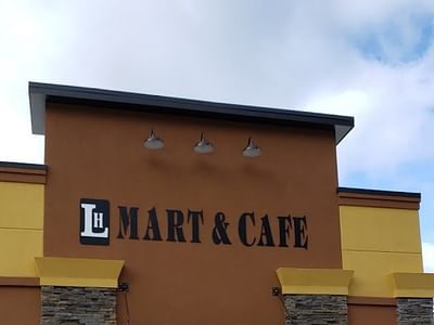 Lh Mart and cafe