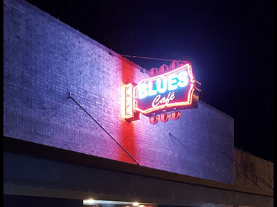 Marty's Blues Cafe'