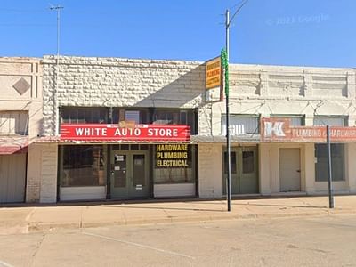 Rocking T-7 Hardware & THE WHISTLE STOP COFFEE SHOP