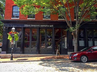 the urban Farmhouse market & café (Shockoe Slip)