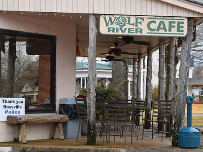 Wolf River Cafe