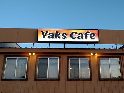 Yaks Café